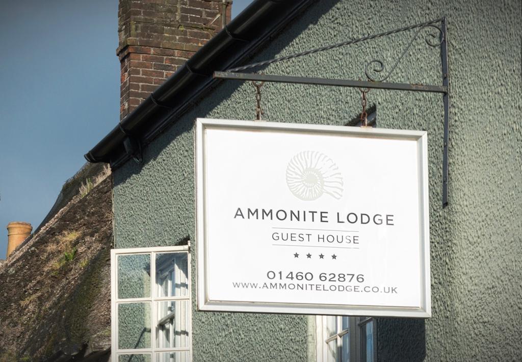 Ammonite Lodge Chard Dış mekan fotoğraf